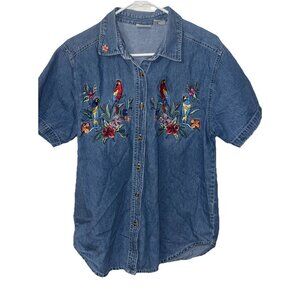 Bobbie Brooks Denim Short Sleeve Button Up with Parrots Embroidered Size Large